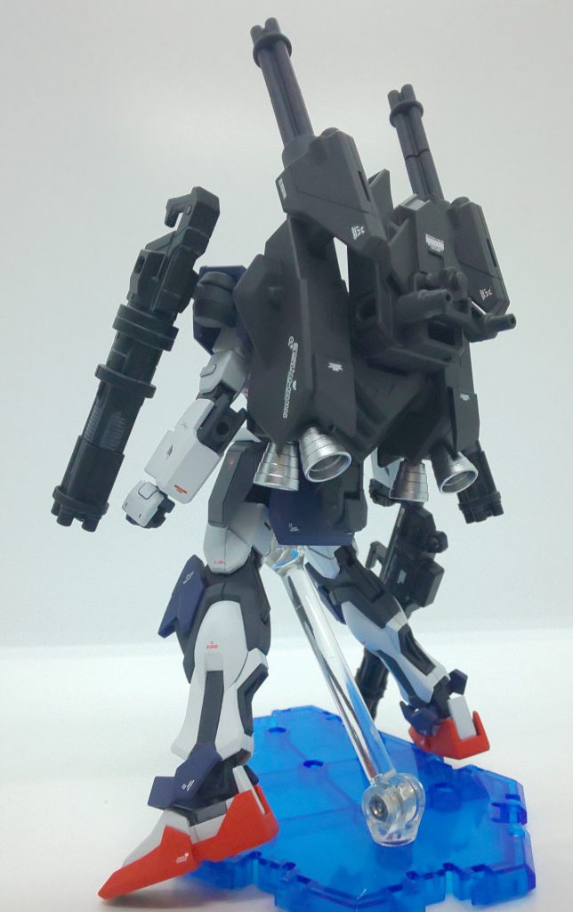 バーニアは、アクセントとしてシルバーで塗装しました。