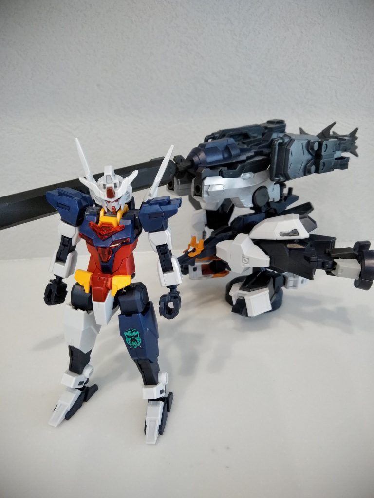 ティターンズカラー要素を入れたかったので組み替えたコアガンダムEXⅡとユニット全乗せ!