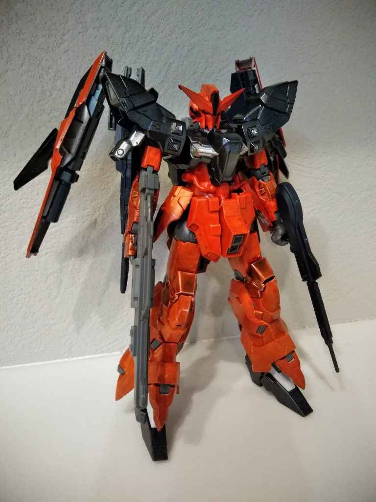 赤いHi-νを思わせる機体