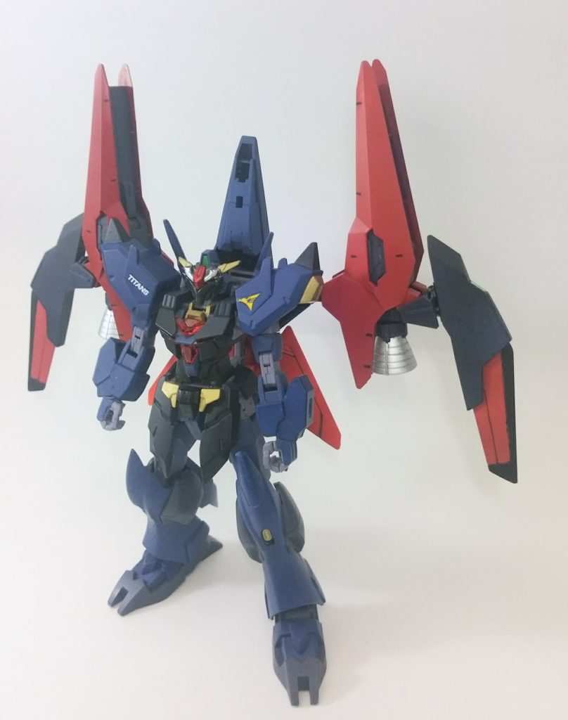 コアガンダムⅡは黄色の部分のみゴールドに塗っています。アーマーは胸と腕以外はフェイクニューです。