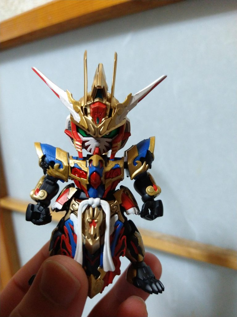 細かい塗り分けはシタデルカラーを使って筆塗りしました。大変だったけど筆塗り楽しいですね。