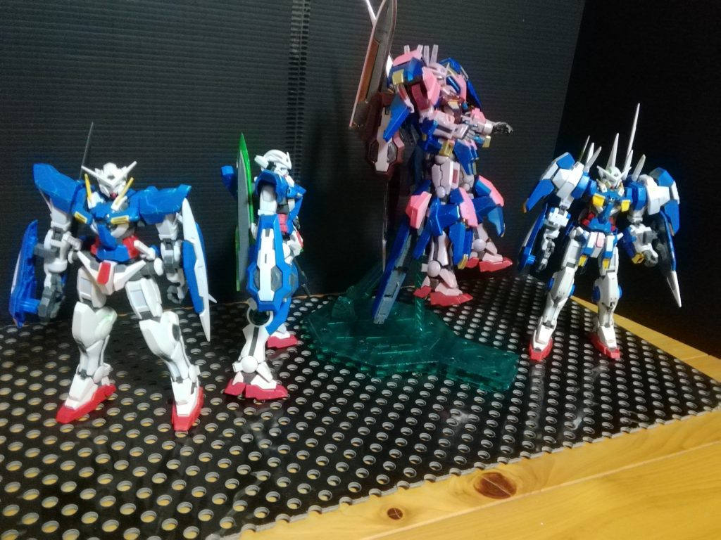 余ったパーツで、組み合わせて、つくりました。