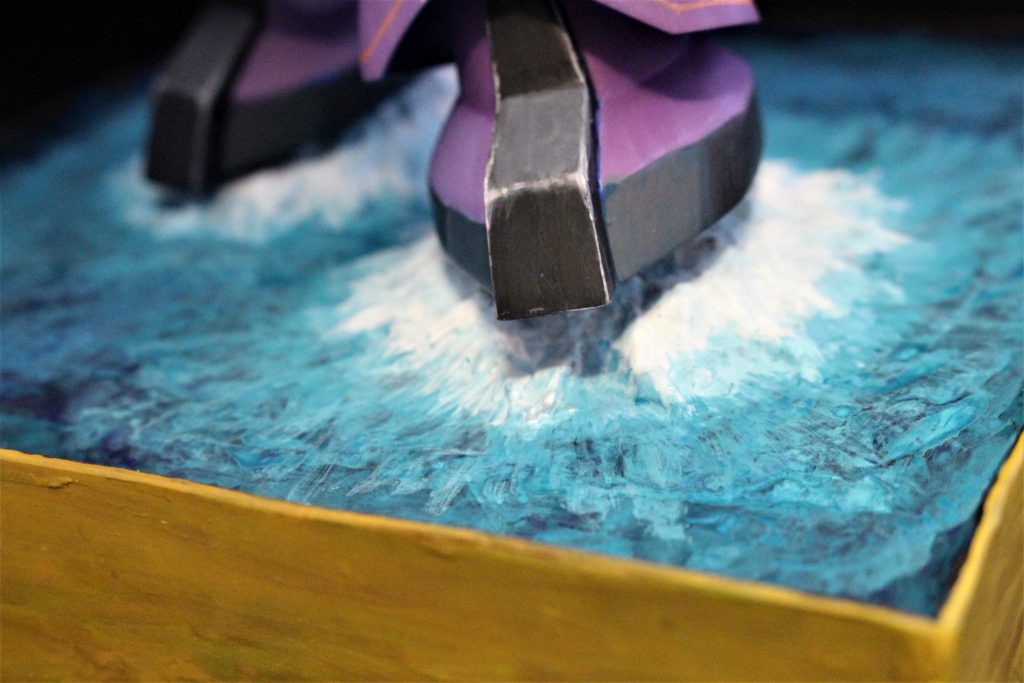 ベースはアクリルガッシュとポスターカラーで色づけしてます。ポスターカラーは乾いたあとも水で溶けるので、ボカしたい箇所に使いました。