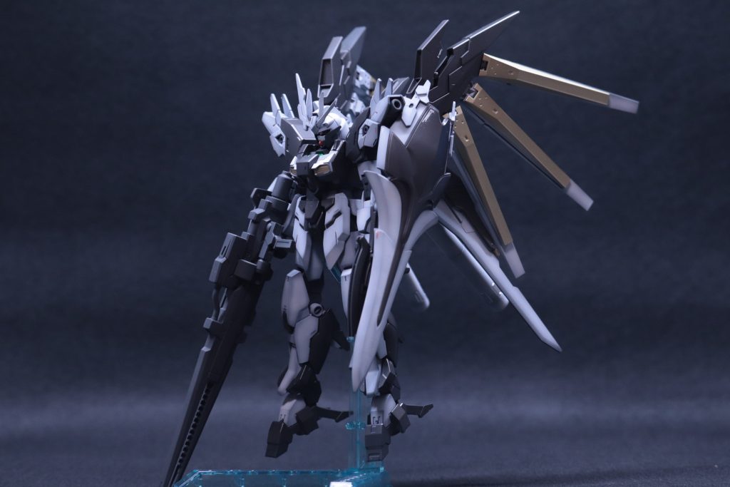 全体はこんな感じとなってますジュピターヴガンダムをベースにフェイクニューユニットを合わせ好みのパーツを混ぜて使ってます(ノ∀`)