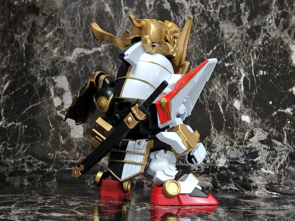 バックショット見る機会もないので少々雑……。