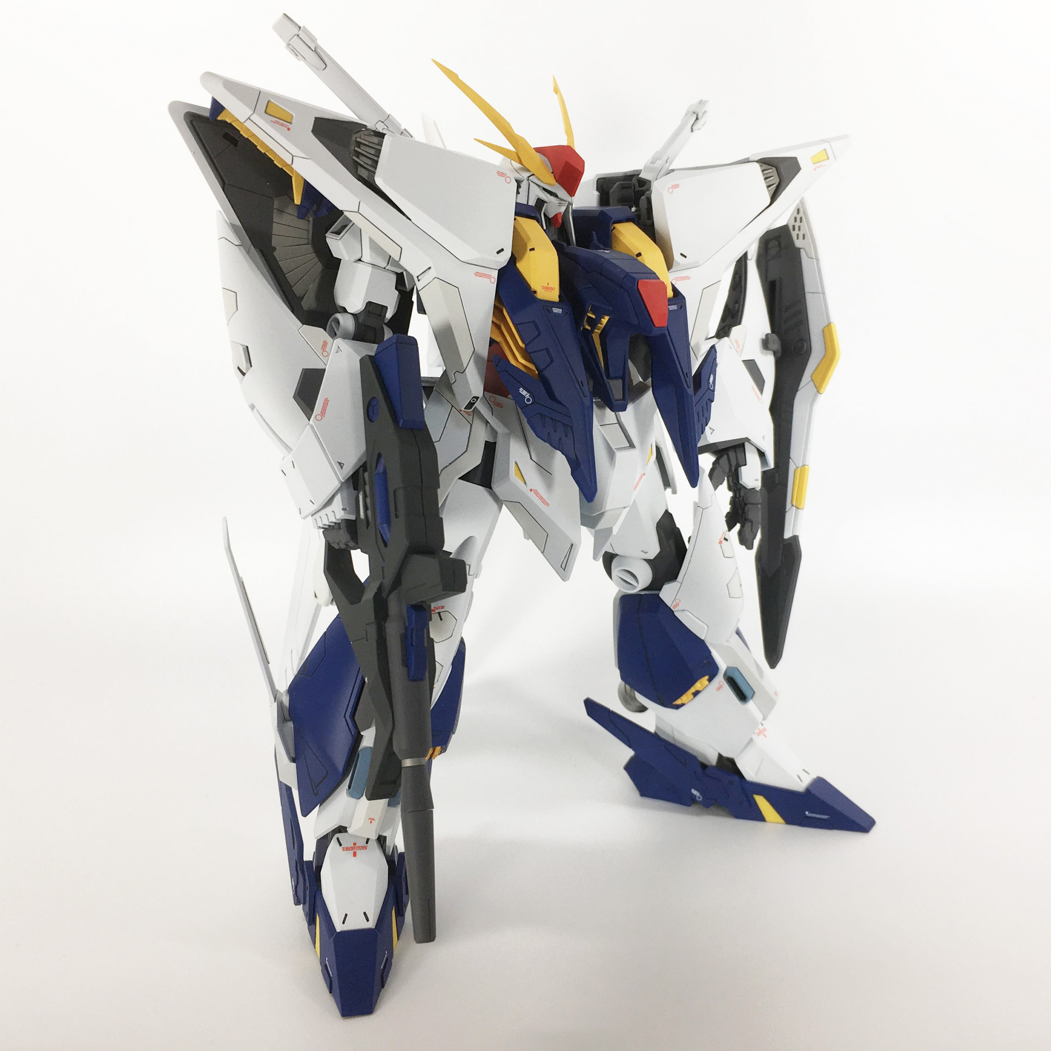 ガンプラ HG クスィーガンダム 全塗装完成品 - プラモデル