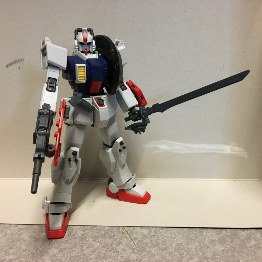 製作中の写真でもこのガンプラをベースにしてシンプルに作ろうと決めており、ライダーガンプラ製作では1，2番で完成が早かったと思います。