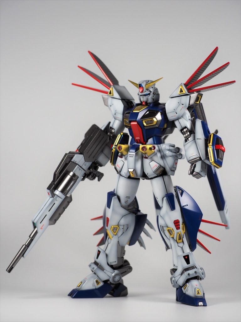 フロントF91のプロトタイプというだけあってデザインの方向性が真逆でありながら構成要素は一緒という面白いデザイン、イエスだね