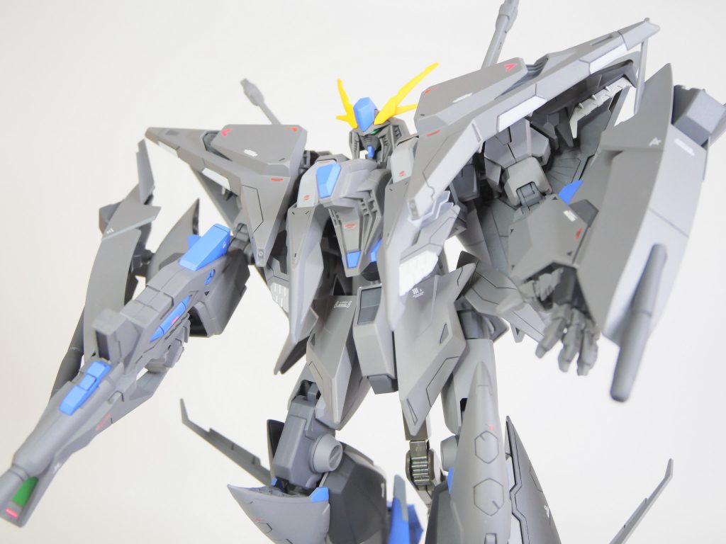 クスィーガンダム　ロービジビリティカラー–5枚目/制作者：ブルーステラ