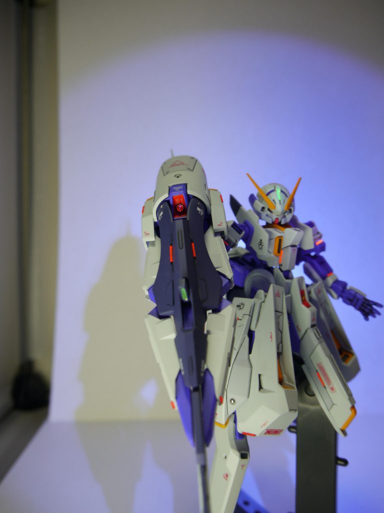 ブラックライトで武器煽り最初の写真で確認できますがせっかく貼ったデカールが隠れてます…