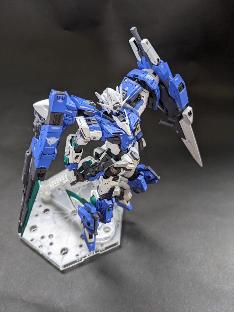 肩のヒートシンクがお気に入りです。