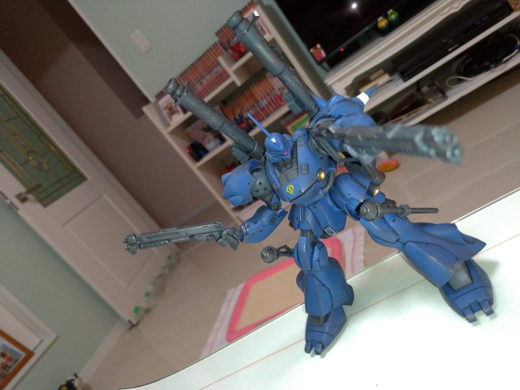 ガンメタのドライブラシが渋すぎた。もっとシルバーで派手にすれば良かったかな。HGUC ケンプファー：スミ入れ、つや消し、ウェザリング、ドライブラシ、部分塗装、キラキラシール