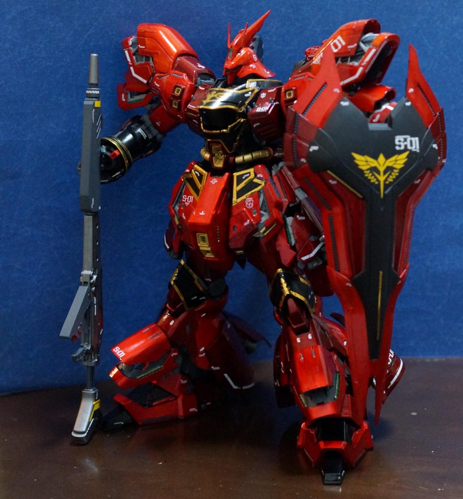 「そのまま作ってもつまらんなあ・・・」「あ、それなら袖付きにしてゴージャスにしてみよう!」と思い立つ。