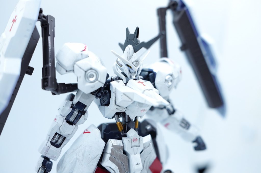 いやーでもホントに白が似合う。白で塗ってよかったと思える。