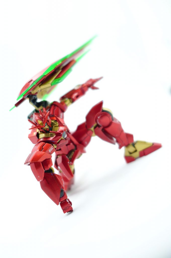 ほらやった!‟スーパーヒーロー着地”!アレってヒザに悪いんだよね。でもみんなやる。