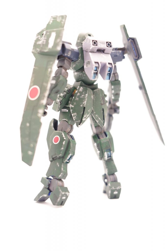 バックショット。すり傷がすごいので、多分、森かなんかに突っ込んだんだと思う。