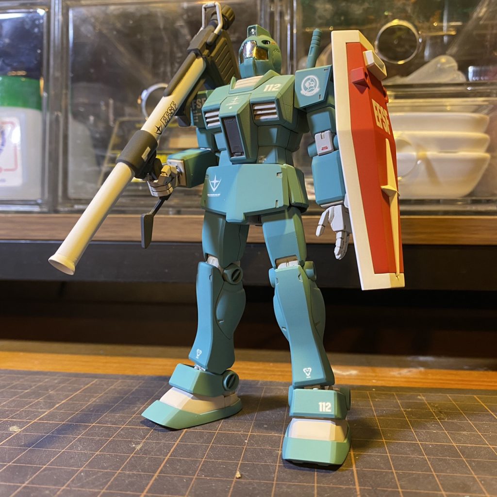 021ガンダム付属のバズもジム用に用意。ジムがバズ担いでるの好きです。