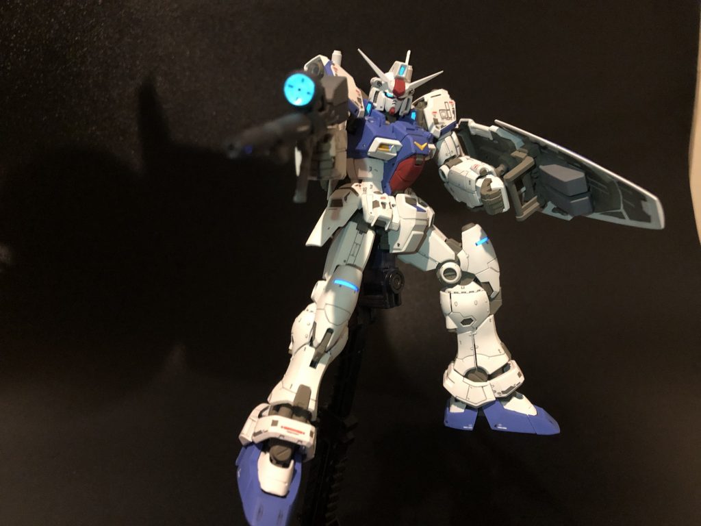 カメラの塗装にはUV塗料を使用