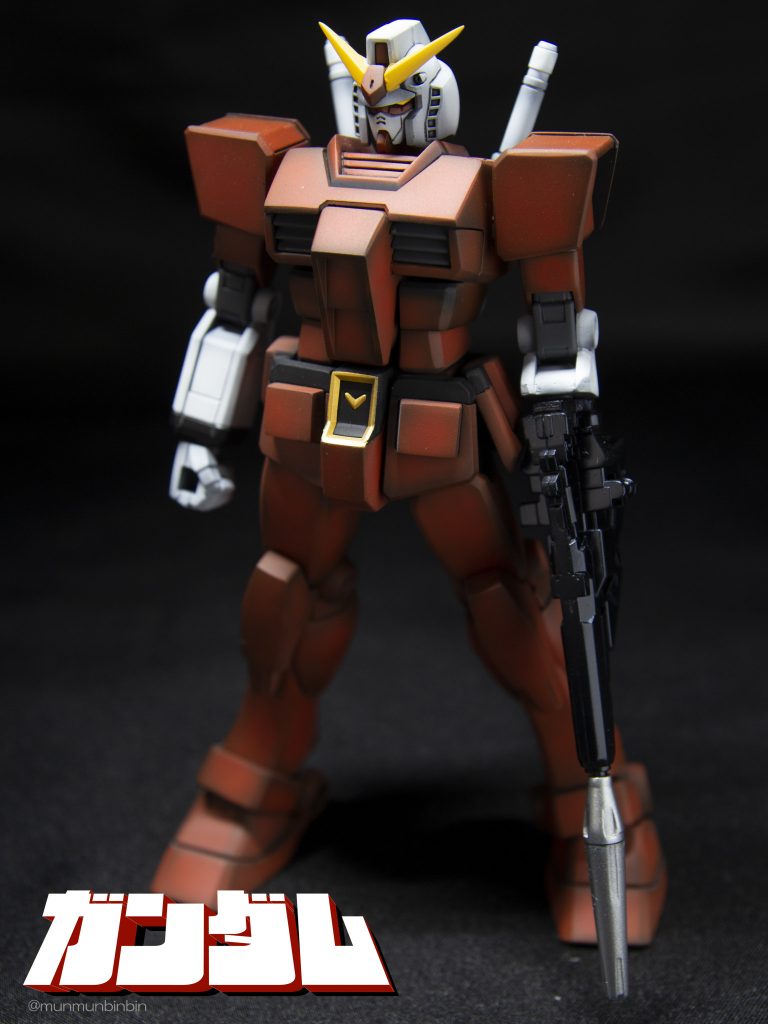 先日アマプラで見たコブラが面白く、見終わった後に「何かフィギュアとか買おうかな？」と思ったのですがコブラ関係のフィギュアは軒並み高かったり古かったりでなかなか手が出せず「それならガンプラでコブラを作ろう」ということで作成しました。「ガンダムとコブラに何の接点もないでしょｗｗｗ」という方もいらっしゃるかもしれません。しかしよく考えてみてください。カッコいいものとカッコいいものを組み合わせたらカッコいいに決まってるんですよ。なのでこれはマトモな改造、いいね？それに「ヒューッ！」つながりもある。今回は面出し処理をしっかり、コブラの筋肉感を塗装で出すためのグラデーション塗装を意識して行いました。