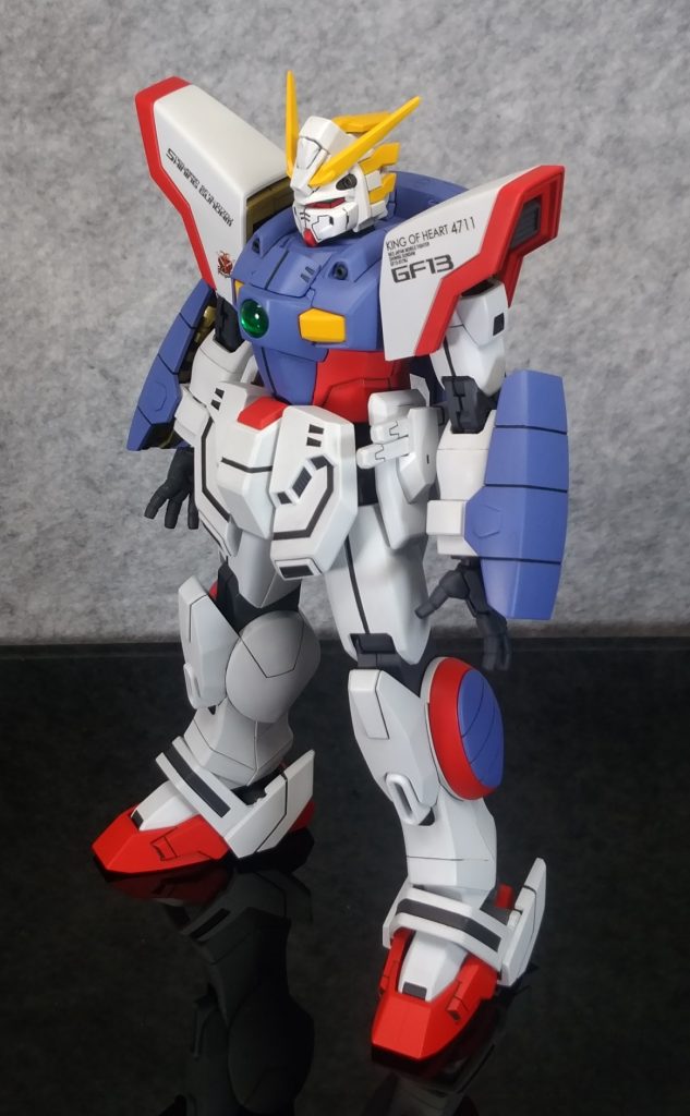 MG シャイニングガンダム–2枚目/制作者：しろもももぐ