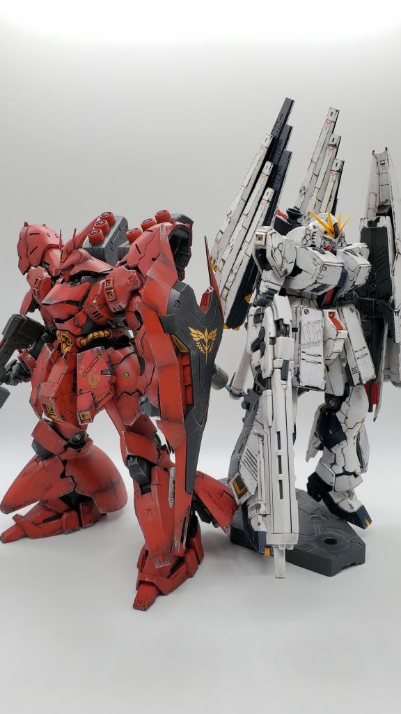 前に作ったRG νガンダムとツーショット