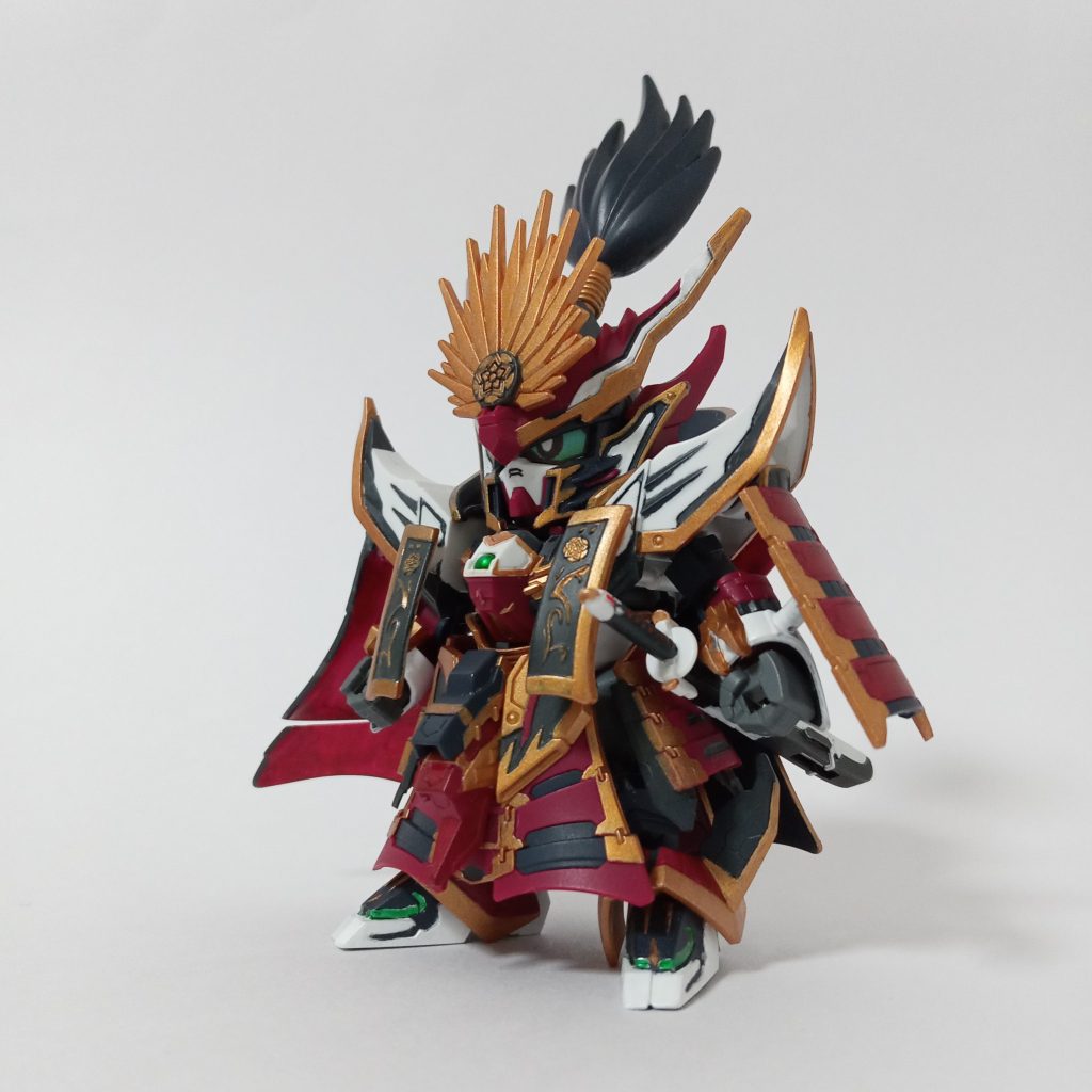 正面今回も金以外を先に塗りつや消し。その後、金を塗るというパターンで作成しました。つや消し以外筆塗りです。