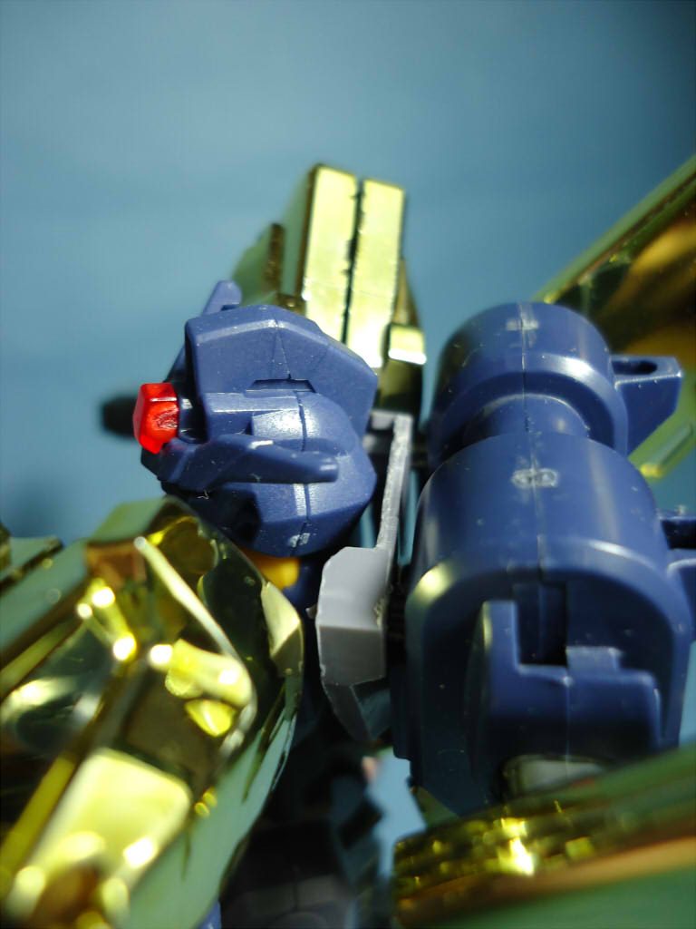 バックパックの取り付けの加工部位の拡大写真