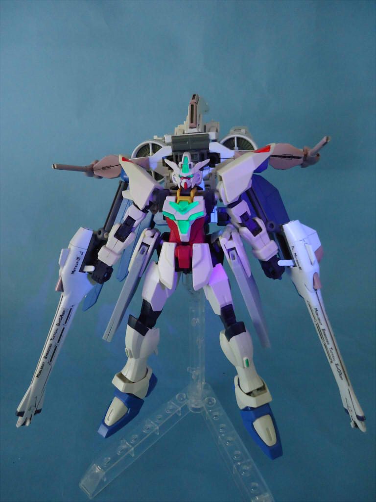 HGBD:R 1/144 フリーダムミーティアガンダム(Freedom Meteor Gundam)