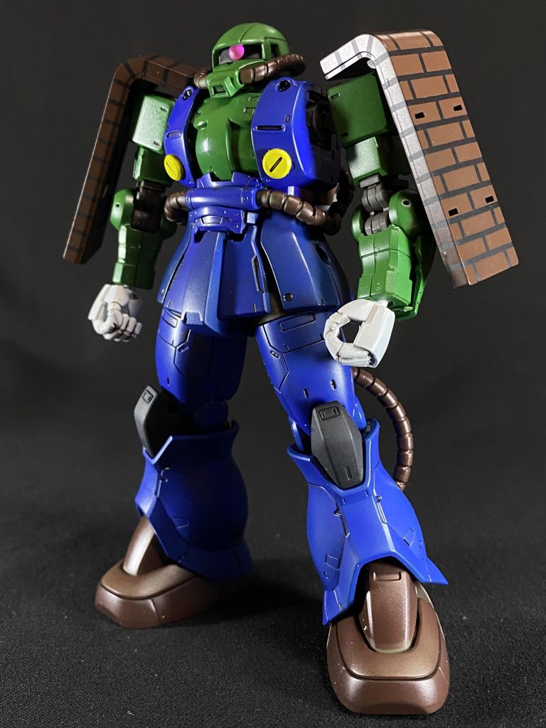 続きましてルイージ専用ザクII😄