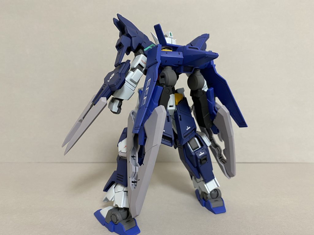 バックパックは畳むことができます