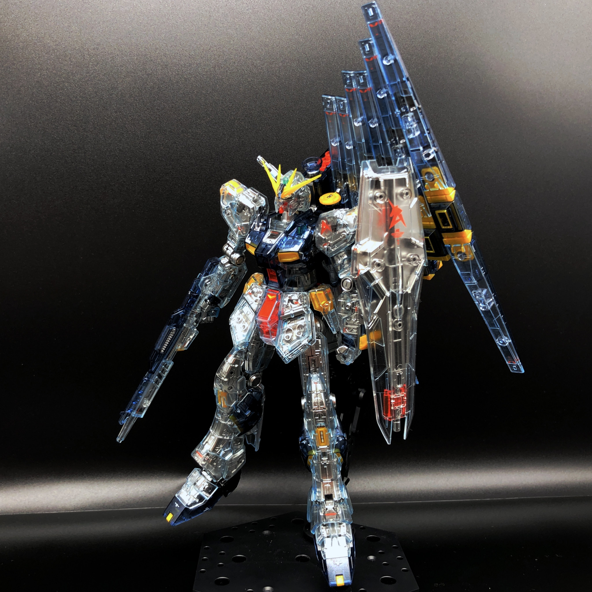 Rgnガンダム クリアカラー 蛍光塗装 安室にうさんのガンプラ作品 Gunsta ガンスタ