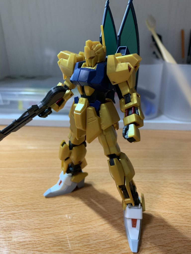 バックパックにはディジェのものを、足にはルナゲイザーのヒール付きの足を使用しました。