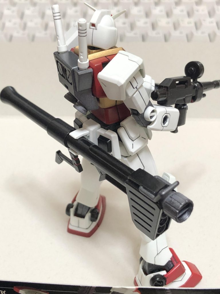 バズーカが特にお気に入り。ダクト部は塗装失敗したんですが、いい感じに無骨な鉄の感じが出て、これはこれでアリだなと思いました。楽しいですなー！