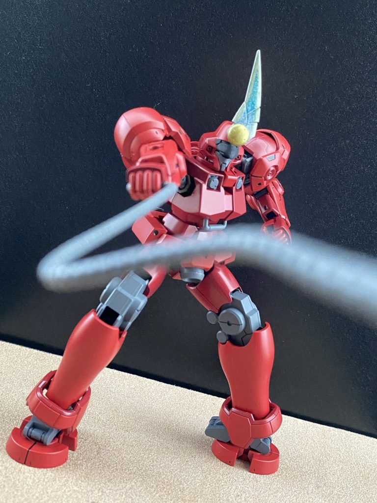 メイン武装となるヒートロッド。その見た目の通り接近戦を得意とする。わりとびっくりするくらい伸びるらしい。