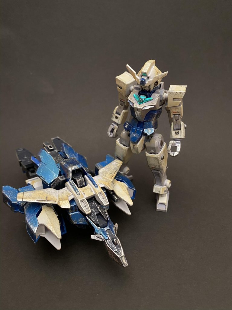 コアガンダムとアースアーマー