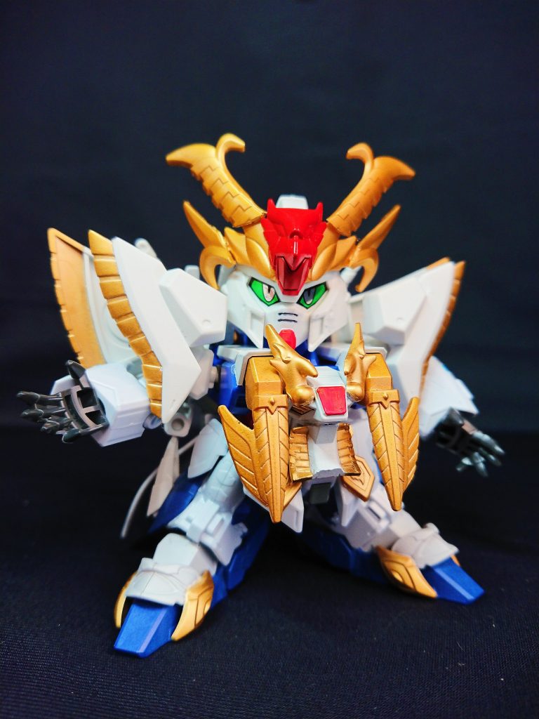 蚩尤戦の後に司馬懿の呪縛を絶ち、本来の記憶を取り戻した司馬昭。司馬炎を監視していた頃の神官の姿でなく、三璃紗の英傑としての姿となった。司馬炎が皇帝になるまで真の王となり、真建国の土台を築いた。