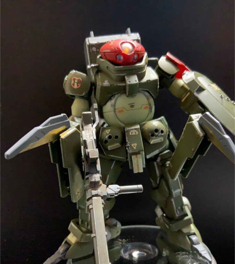 なんか可愛いんですよね〜\(//∇//)\で、敢えて電飾したんですが、後ろのランドセルに電源入れられるので楽チンです けどやっぱり可愛い…