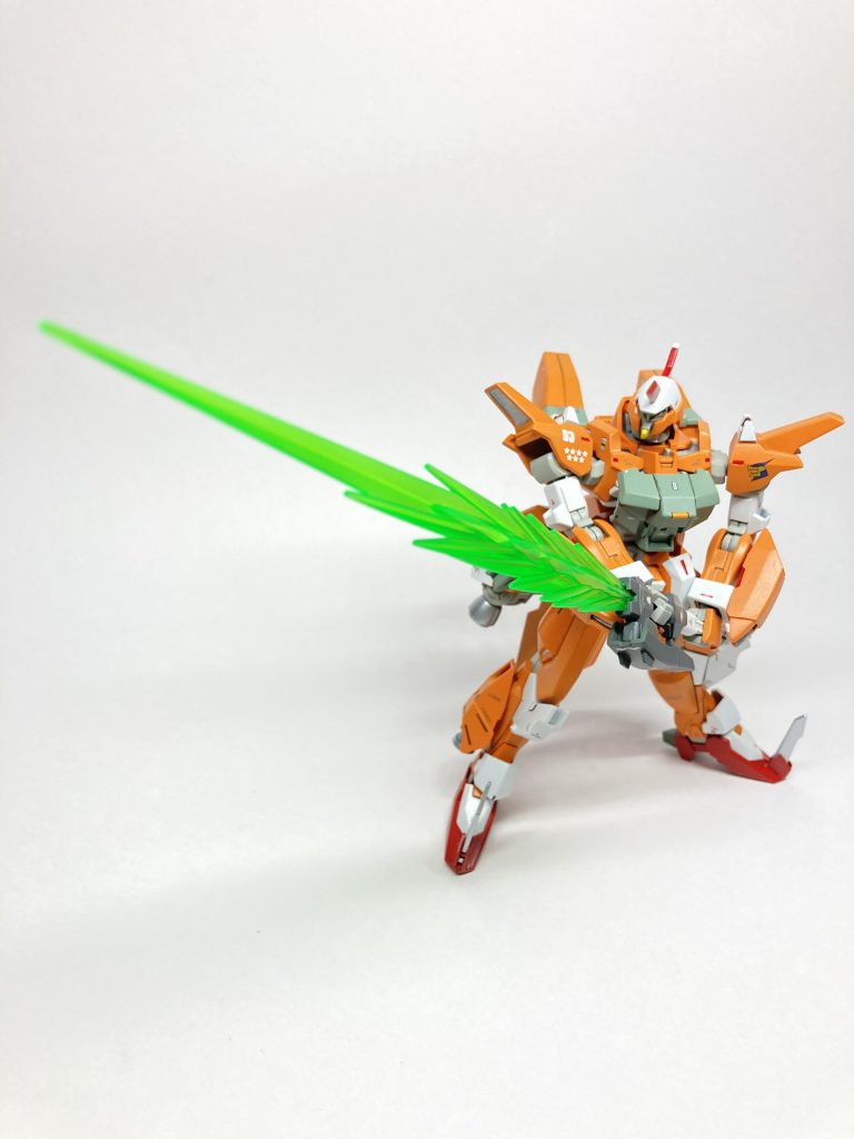 皆大好物のサンライズパース(風)グレイズ胴のおかげでギリギリですが両手持ち出来ます！やはりグレイズは強かった…