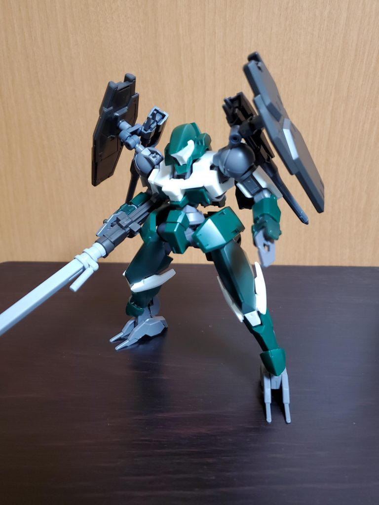 案出し1ハンドパーツがまだジュリアのアームですね