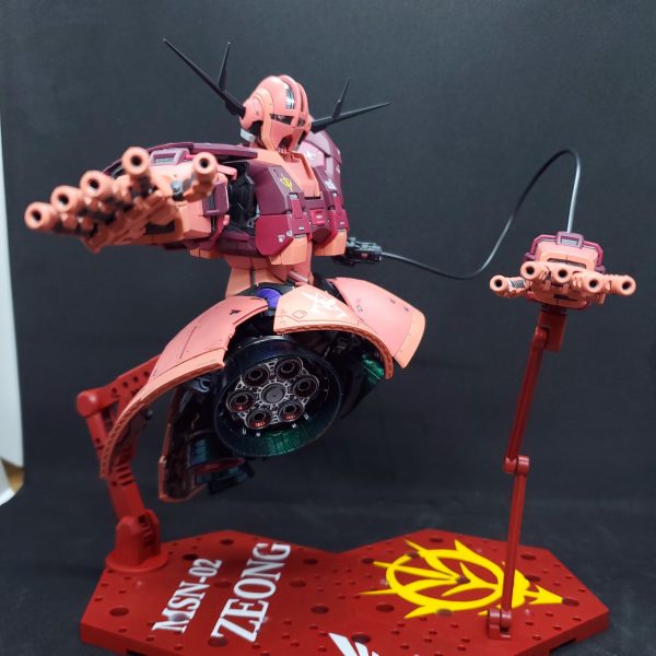 シャア専用ジオング