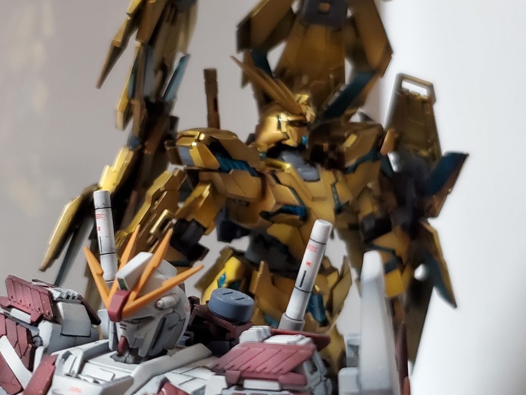 ユニコーンガンダム3号機フェネクス–2枚目/制作者：リディ