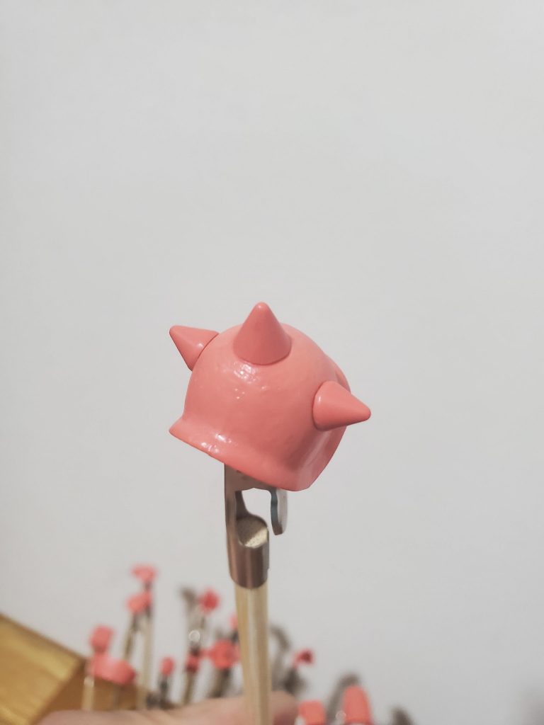 肩アーマーの一括成形素晴らしいですよね!BANDAIさんの技術の進歩に感動。