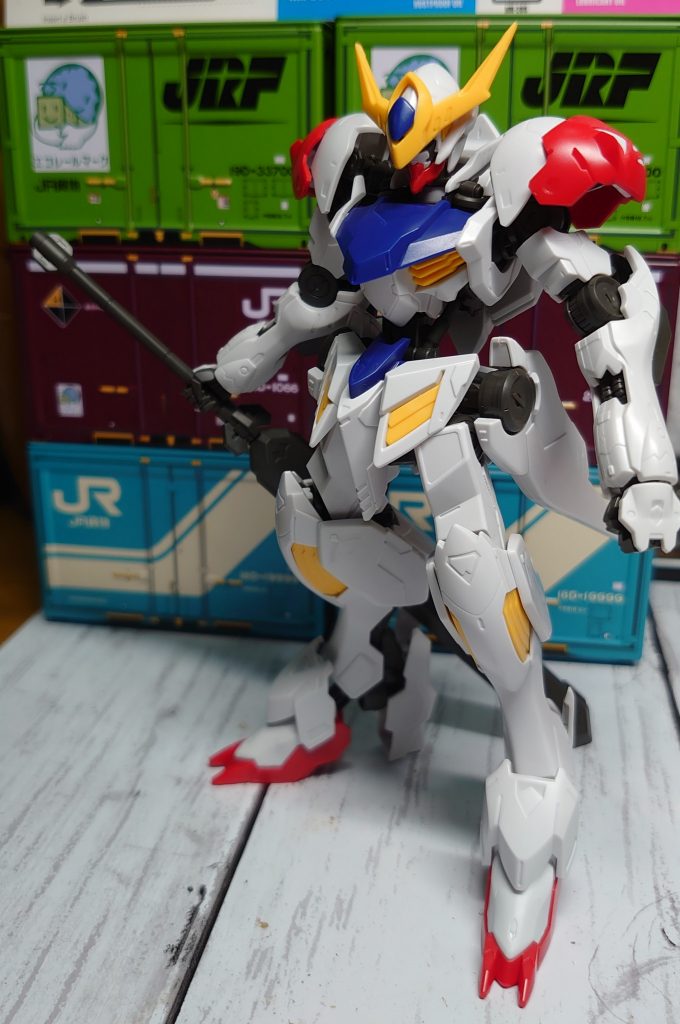 塗装前。このあとこの子は筆とかサランラップとか歯ブラシとかで酷い目に合います。