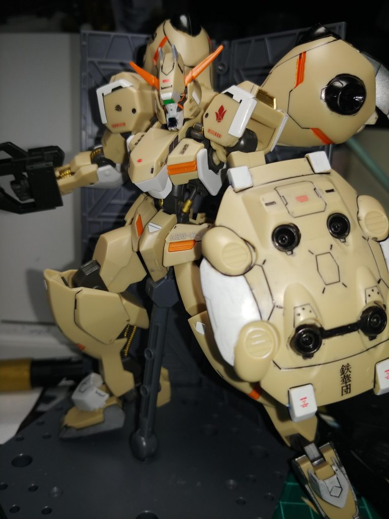 顔のシール下半分失敗し貼れてませんが‥