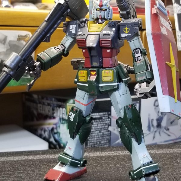 HGオリジン版ガンダム