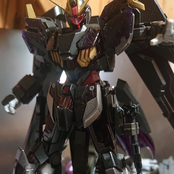 ガンダムロギアBF（ブラックフェザー）