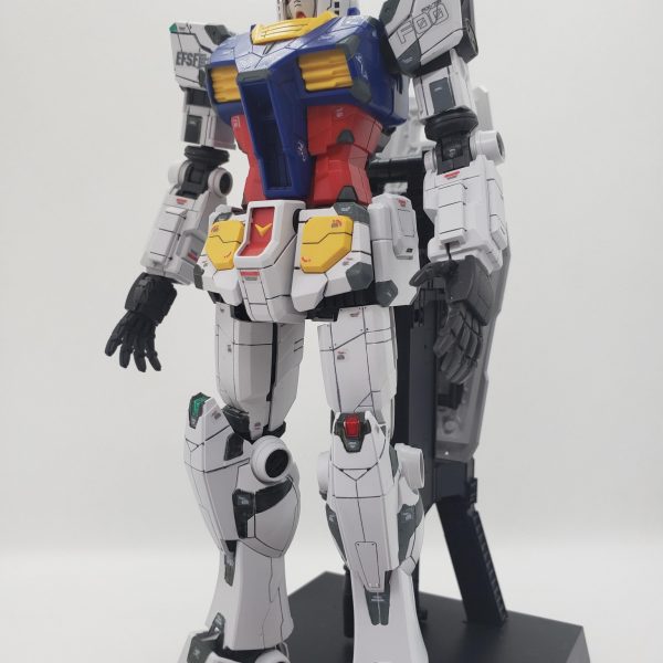 1/100 RX-78F00 ガンダム｜らるどさんのガンプラ作品｜GUNSTA（ガンスタ）