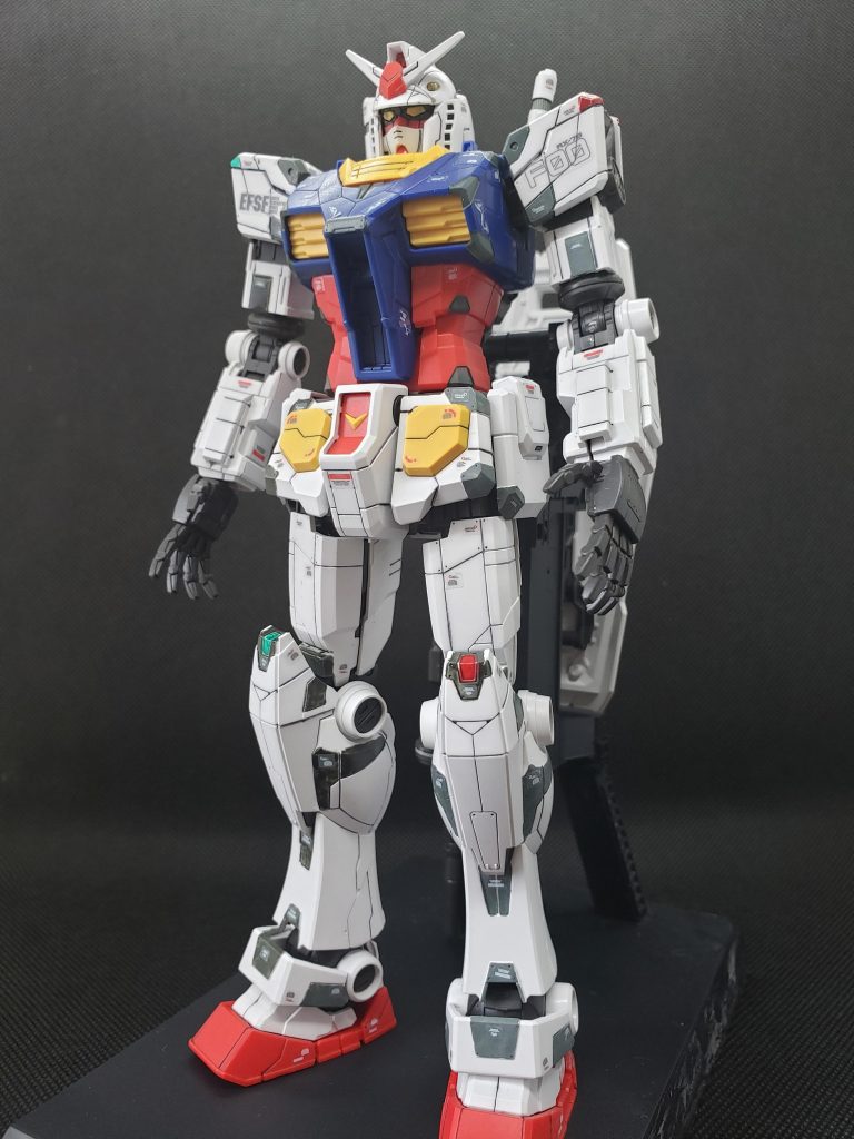 余談ですが撮影ボックスなるものを購入したので写真撮影が捗ります。白、黒どちらの背景でも映えますね。