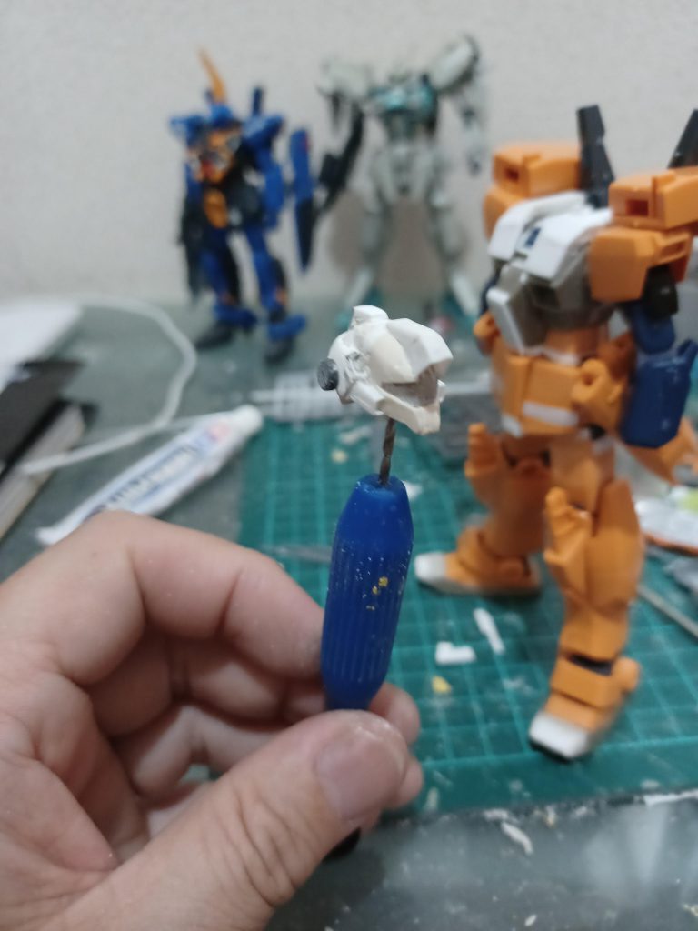 頭部はジム改をベースにそれっぽくしてみました。