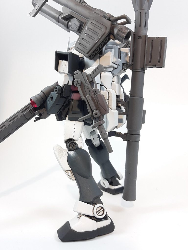 EGガンダム(フルアーマー陸戦仕様・サンダーボルトver)–4枚目/制作者：孤独のプラモ